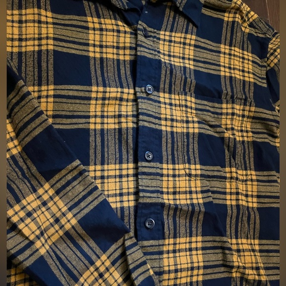 UNIQLO large flannel - Picture 2 of 4
